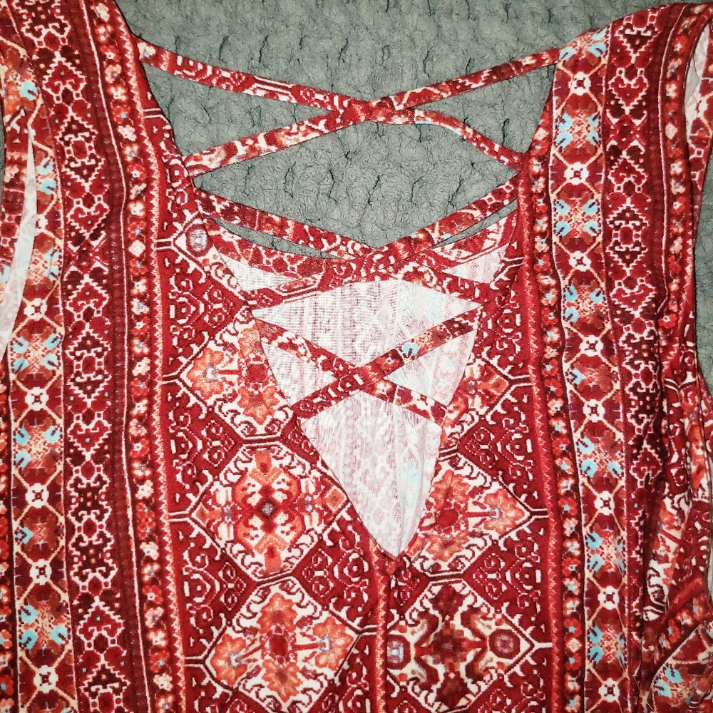 Patterned Dress - Picture 3 of 4